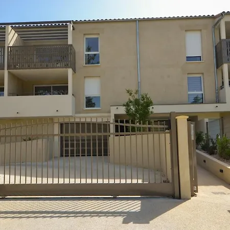 Uzes, Piscine, Climatisation, Parking Prive Apartament Uzès
