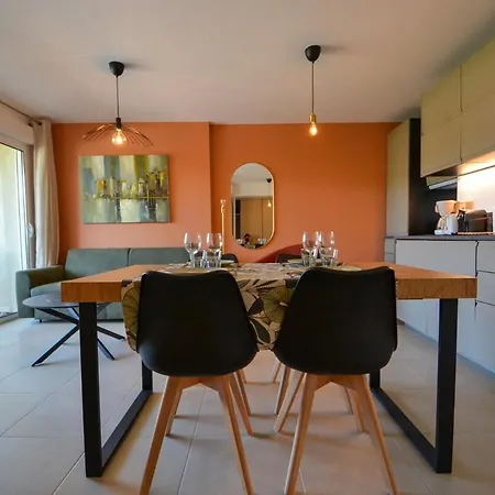 Uzes, Piscine, Climatisation, Parking Prive Apartament Uzès